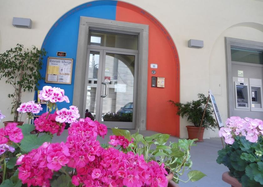 Tuscany Firenzuola Entrance