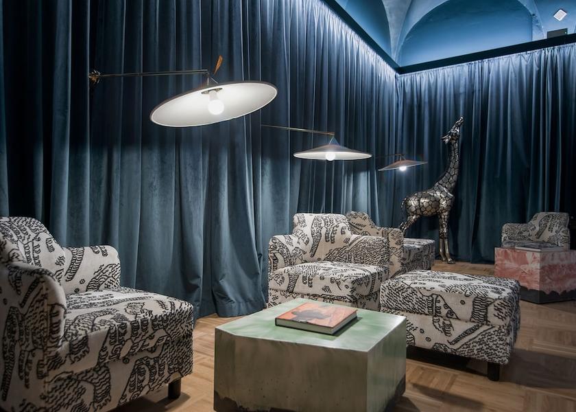 Tuscany Florence Lobby