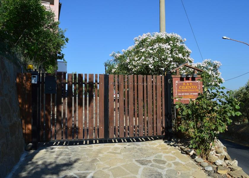 Campania San Mauro Cilento Entrance