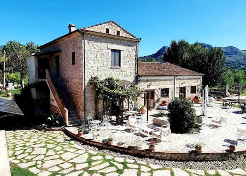 Lazio Cassino Exterior Detail