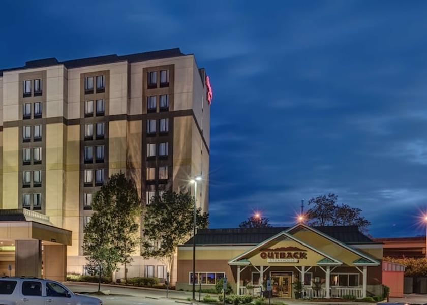 Pennsylvania Monroeville Exterior Detail