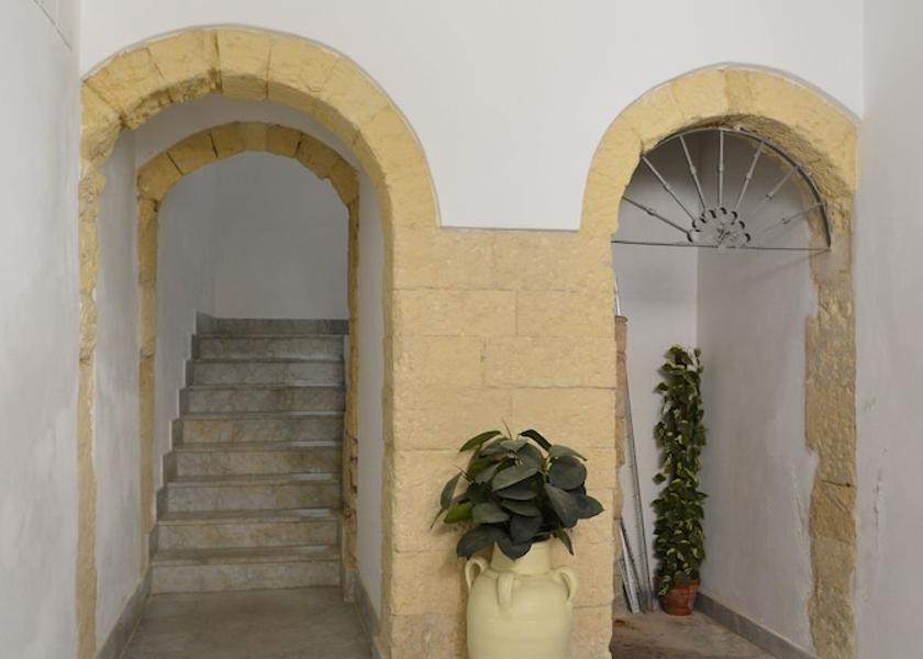 Sardinia Cagliari Interior Entrance