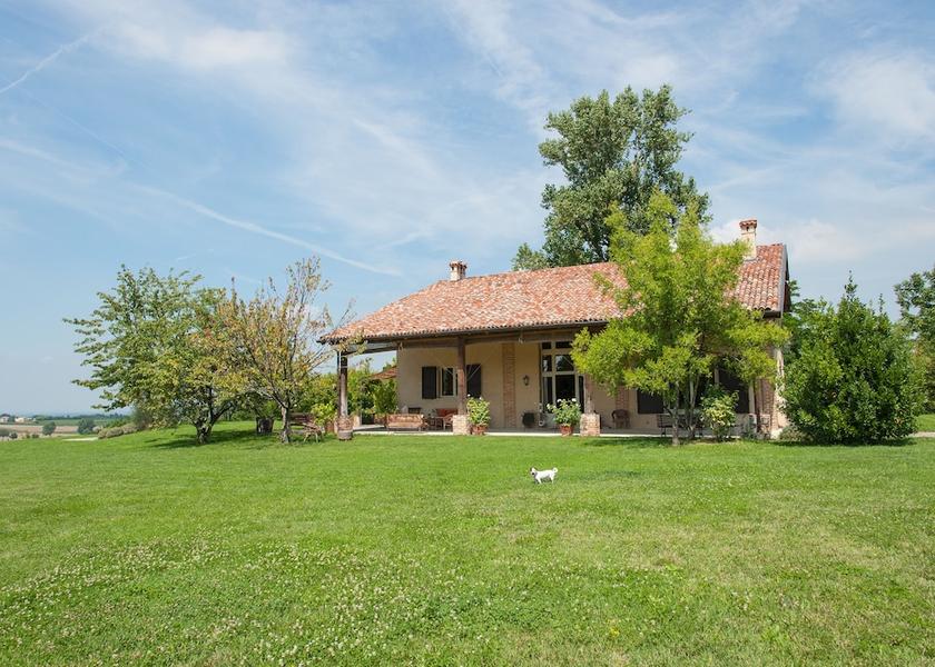 Emilia-Romagna Bettola Property Grounds