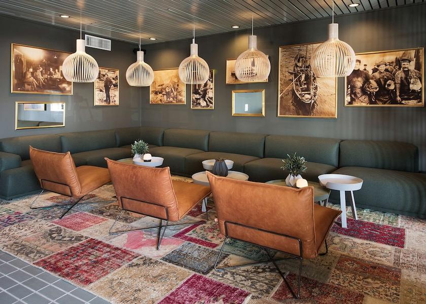 Nordland Vagan Lobby sitting area