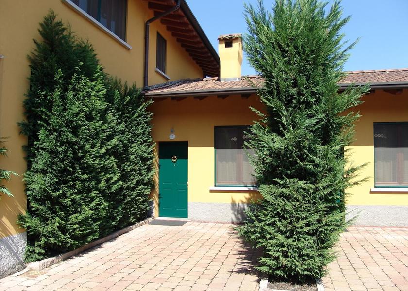 Lombardy Spino d'Adda Exterior Detail