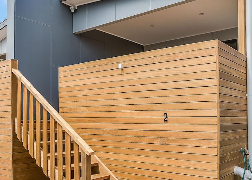Tasmania Bicheno Balcony