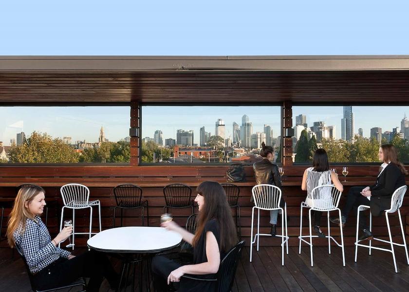 Victoria Melbourne Terrace/patio