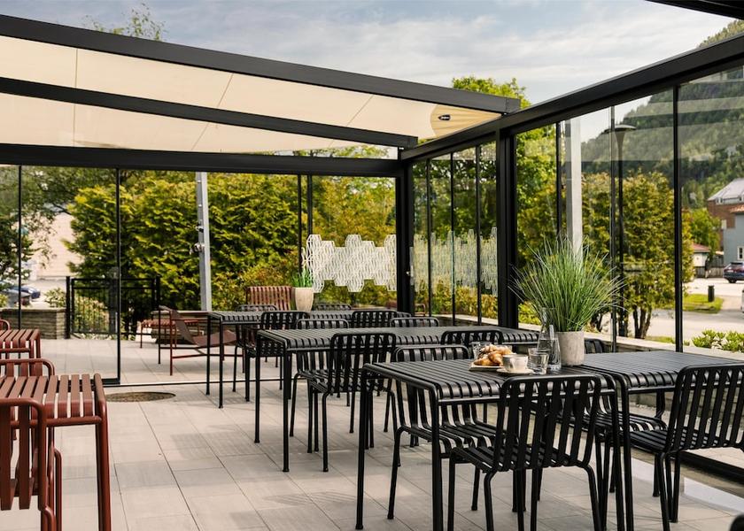 Vestland Sunnfjord Terrace/patio