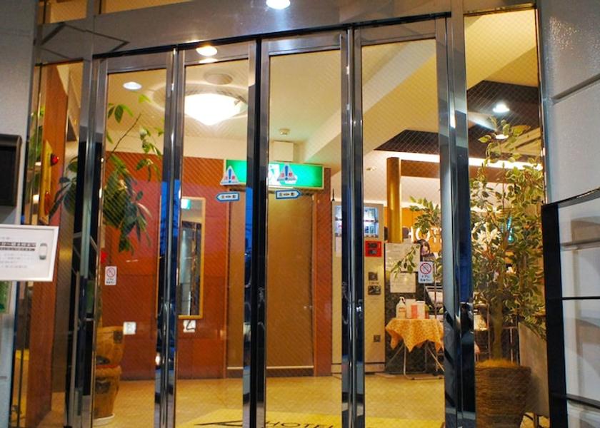 Aichi Anjo Property entrance
