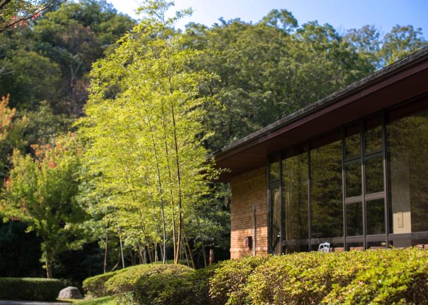 Mie (prefecture) Ise Exterior Detail