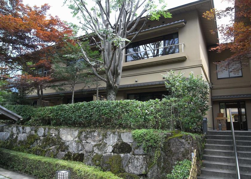 Gifu Gero Exterior