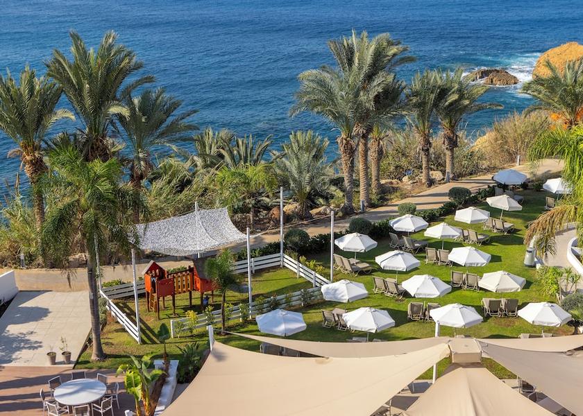  Kissonerga Exterior Detail