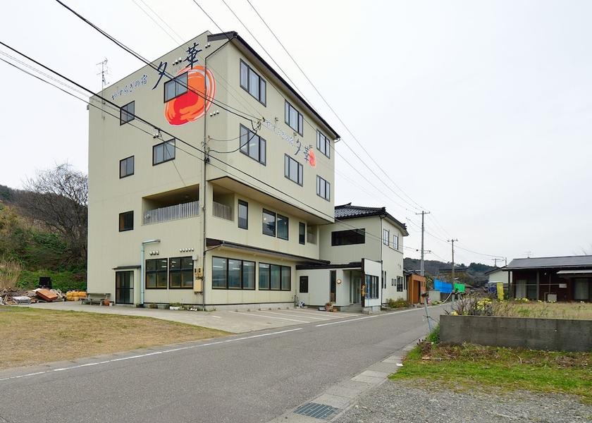 Niigata Nagaoka Facade
