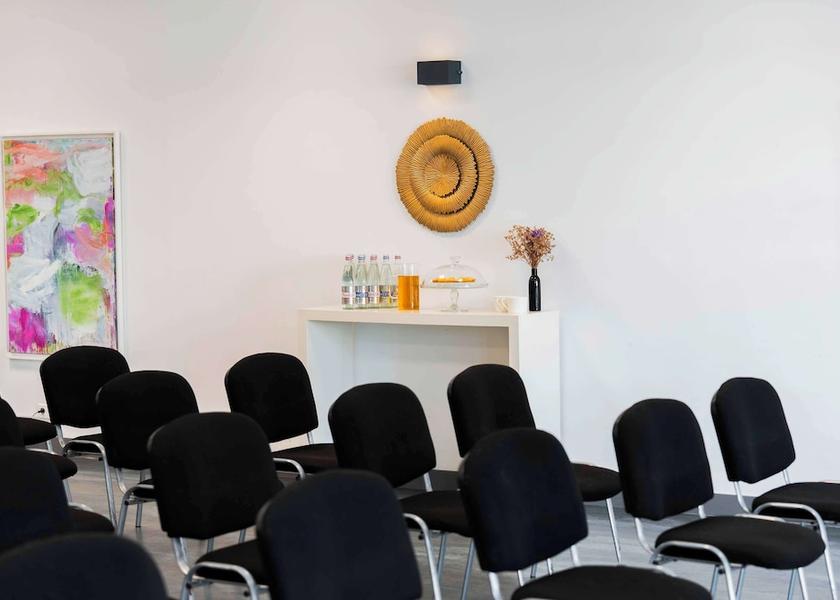 Pays de la Loire Guérande Meeting Room