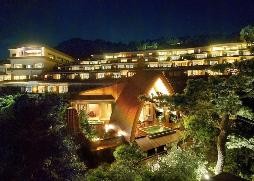 Shizuoka Shimoda Front of property - evening/night