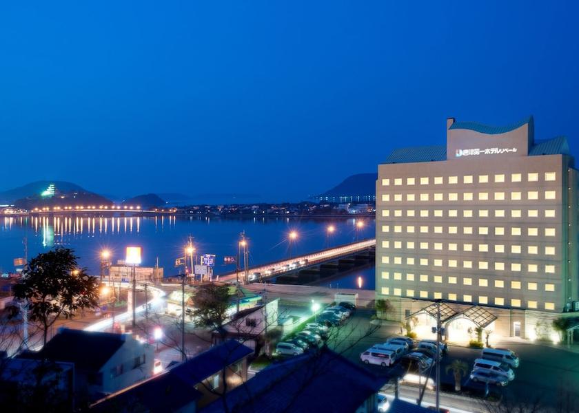 Saga Karatsu Primary image