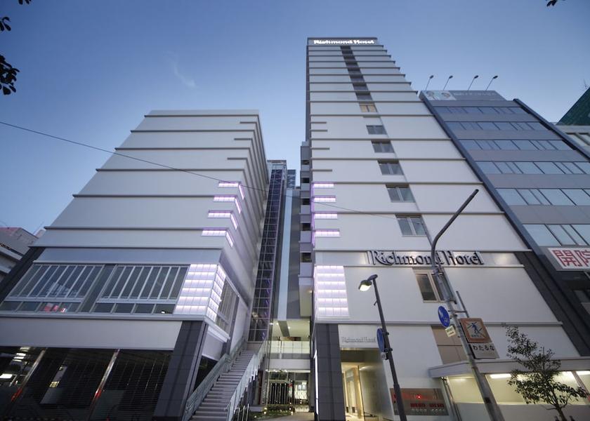 Hiroshima Fukuyama Front of property - evening/night
