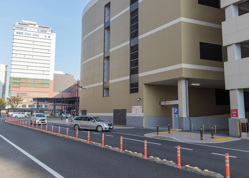 Oita Oita Parking