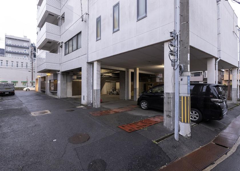 Osaka Izumisano Parking