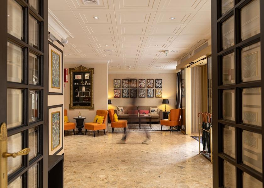 Corsica Ajaccio Lobby