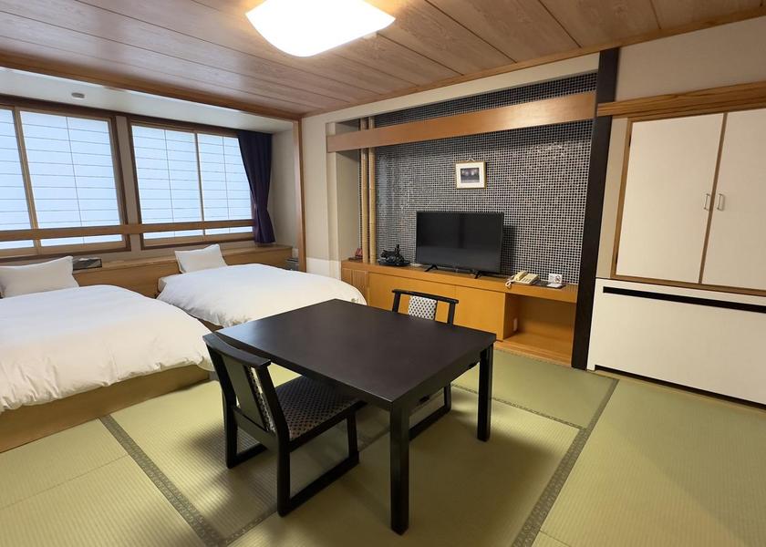 Yamagata Kaminoyama [Japanese modern] Japanese room + twin bed 35 square meters
