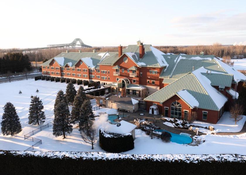Quebec Becancour Exterior view