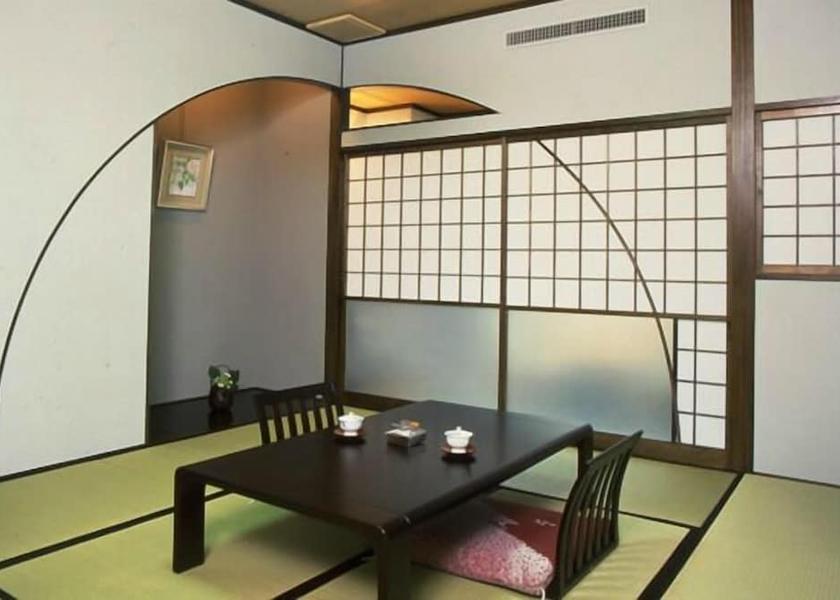Oita Hita Room