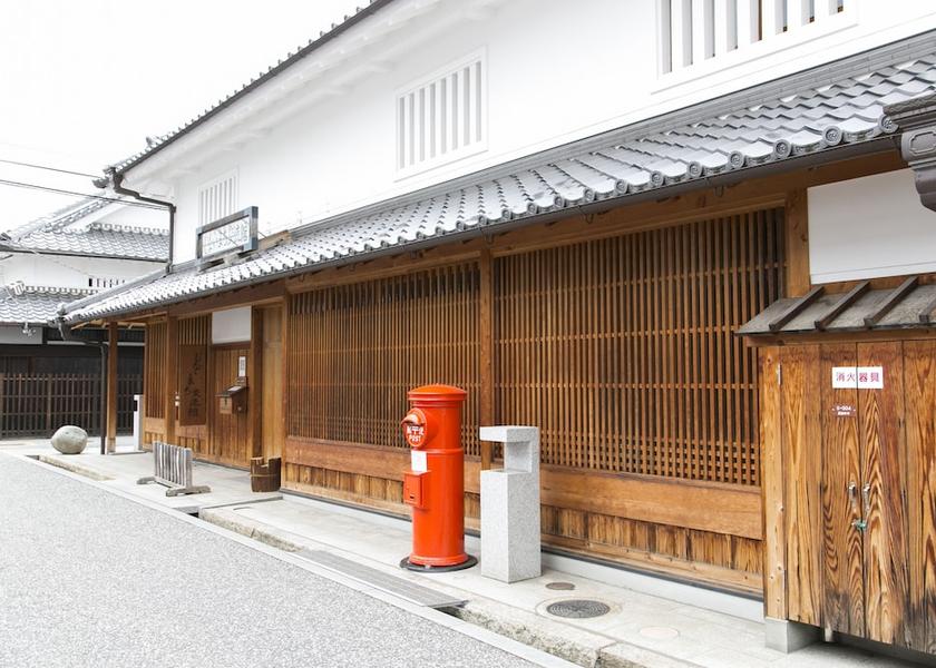 Osaka Tondabayashi Exterior