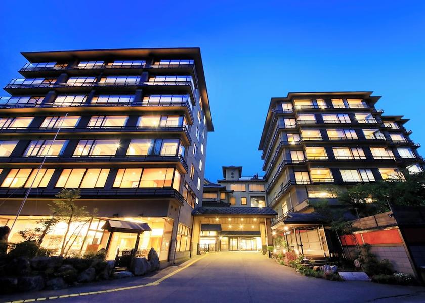 Nagano Omachi Property entrance