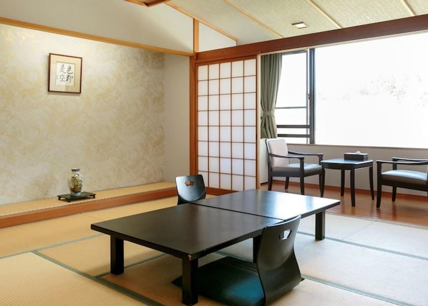 Iwate Hachimantai Room