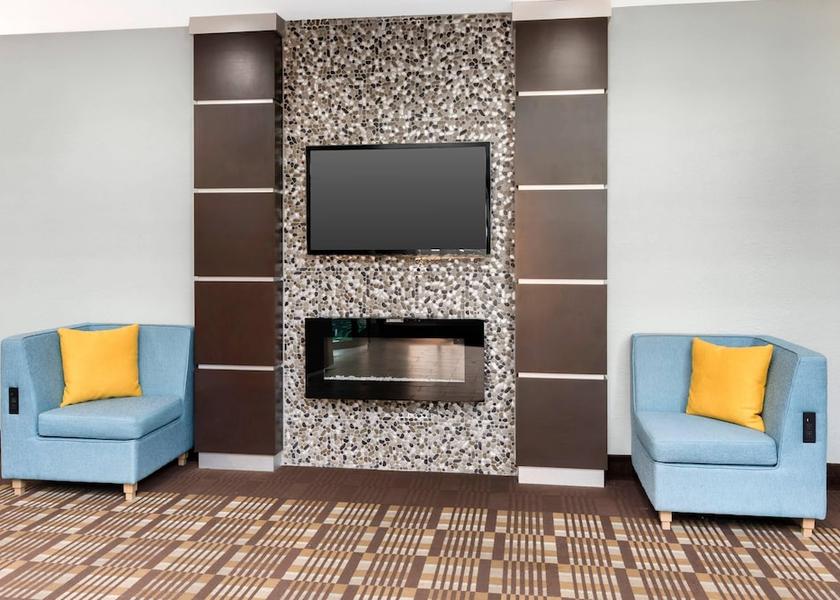 Texas Mesquite Lobby