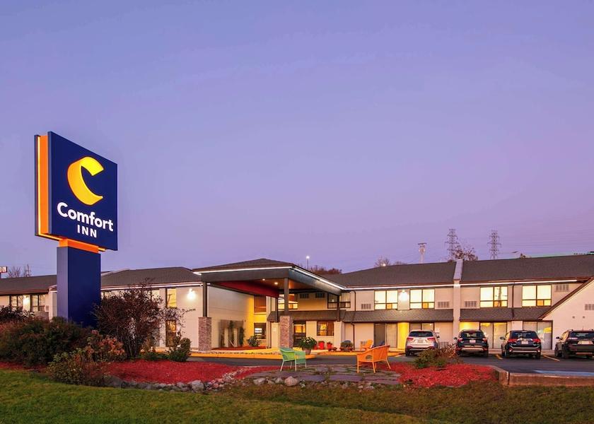 Nova Scotia Dartmouth Exterior Detail