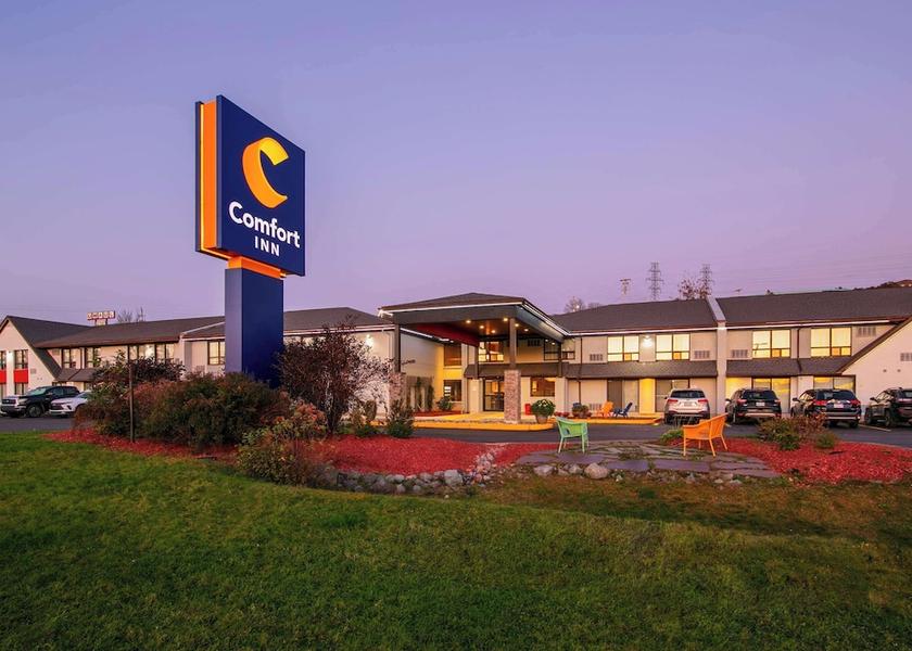 Nova Scotia Dartmouth Exterior Detail