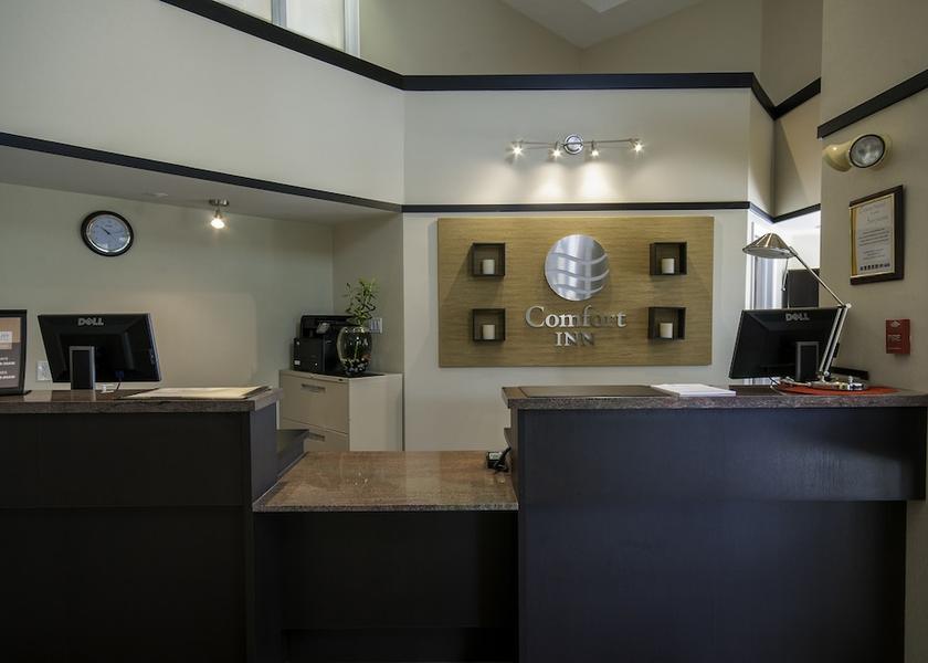 Ontario Huntsville Lobby