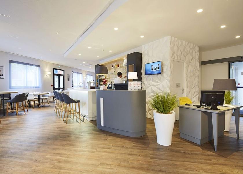 Ile-de-France Bezons Reception