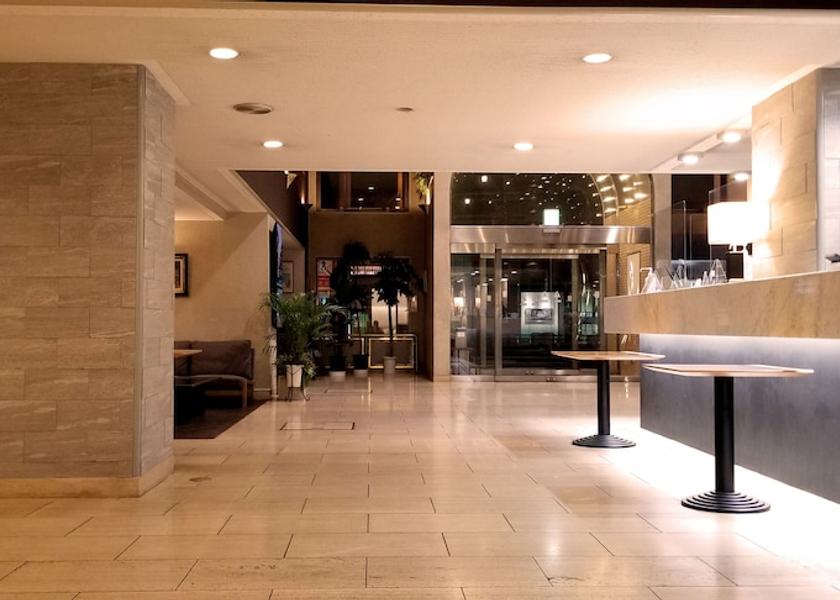 Kochi Kochi Interior entrance