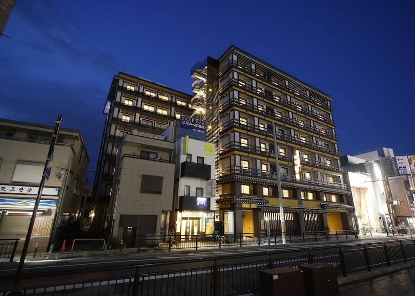 Nara Nara Front of property - evening/night
