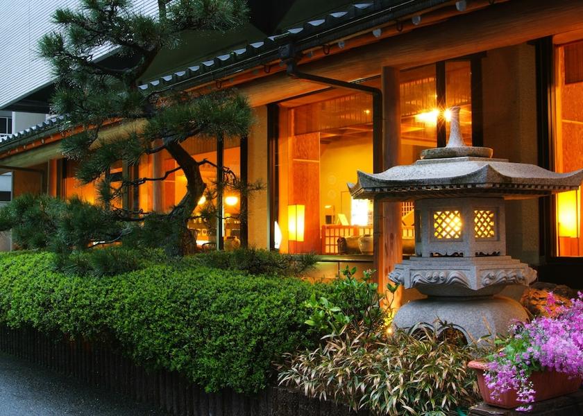 Hyogo Toyooka Facade
