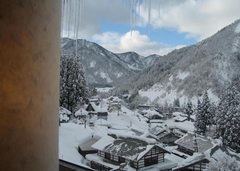 Toyama Nanto Snow and Ski Sports