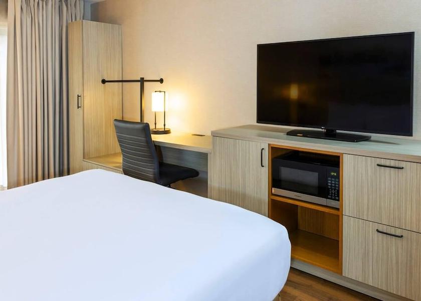 Nova Scotia Truro Room