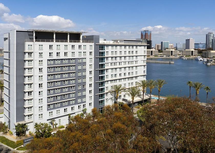 California Long Beach Exterior Detail