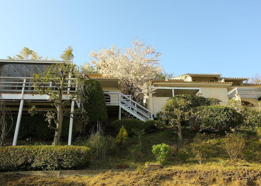 Shizuoka (prefecture) Ito Exterior Detail