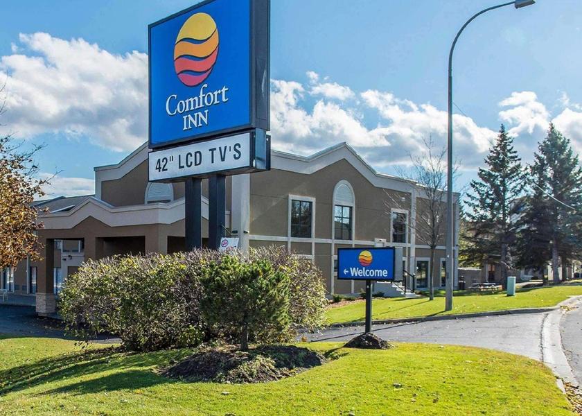 Ontario Brockville Hotel Exterior