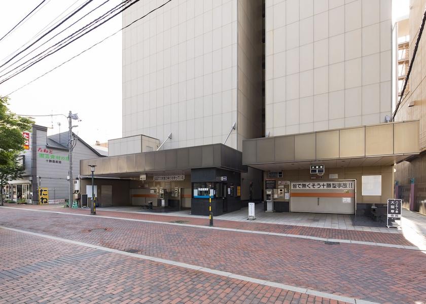 Hokkaido Obihiro Parking