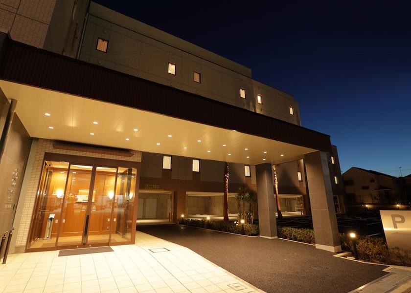 Chiba Urayasu Front of property - evening/night