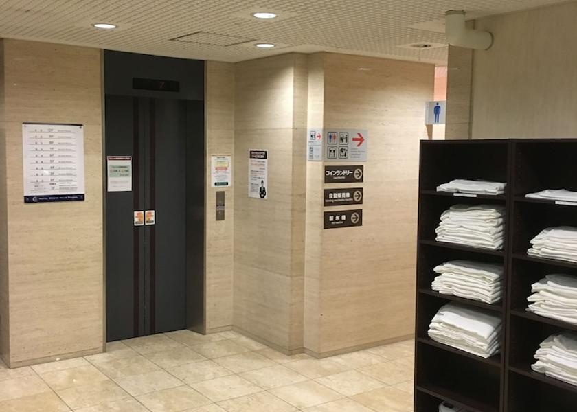 Toyama Toyama Interior Entrance