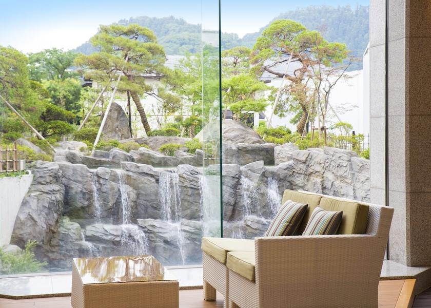 Yamagata (prefecture) Tendo Bar