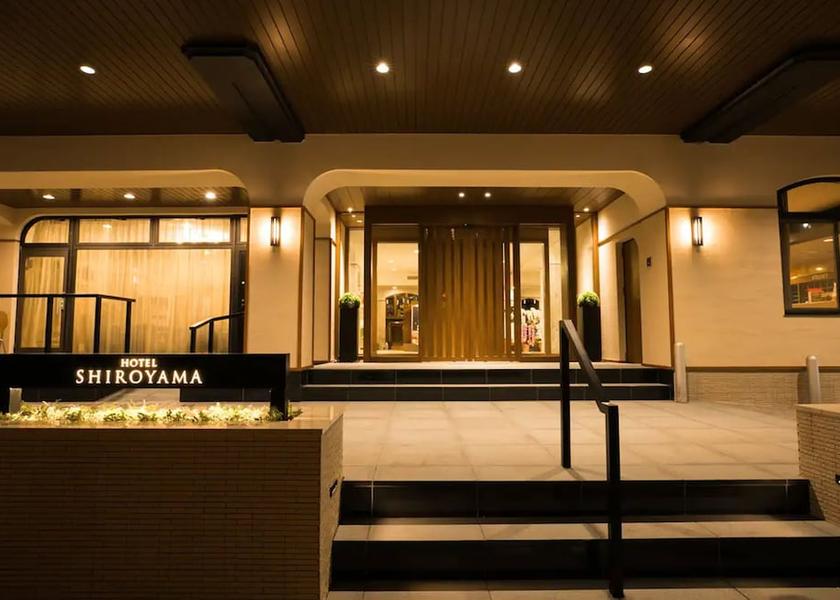 Kanagawa Yugawara Facade