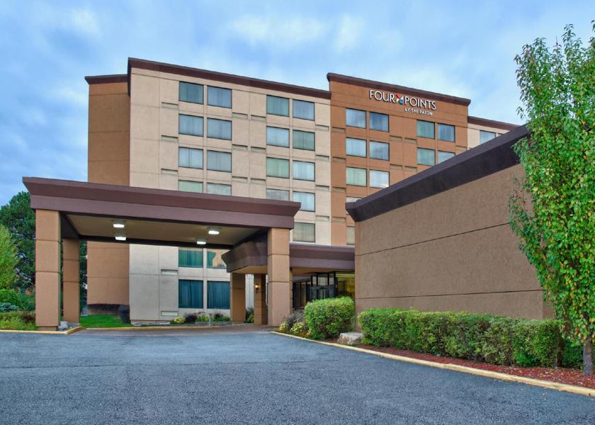 Ontario Mississauga Hotel Exterior