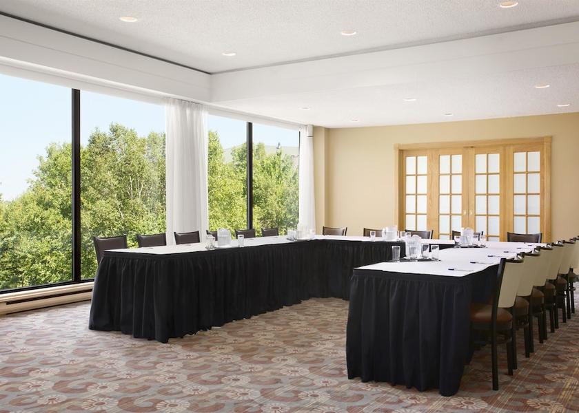 Nova Scotia Sydney Meeting Room